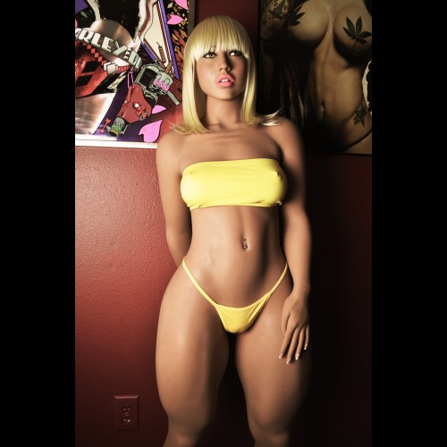 156cm B-Cup Megan 156cm B-Cup Megan